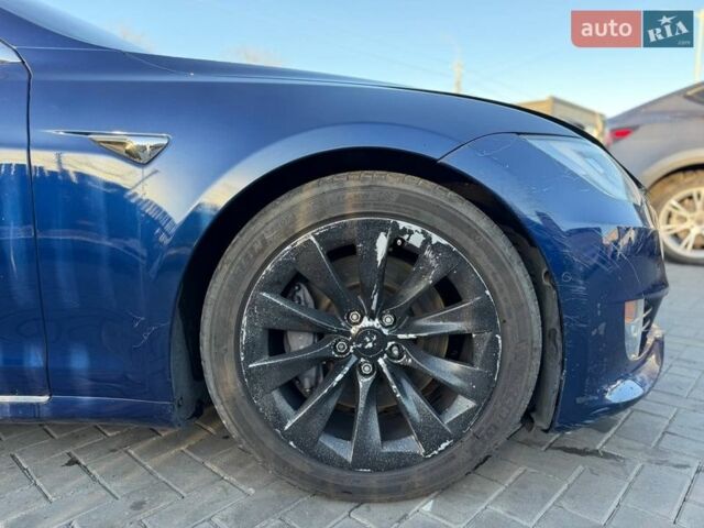 Синий Тесла Модель С, объемом двигателя 0 л и пробегом 185 тыс. км за 13400 $, фото 5 на Automoto.ua