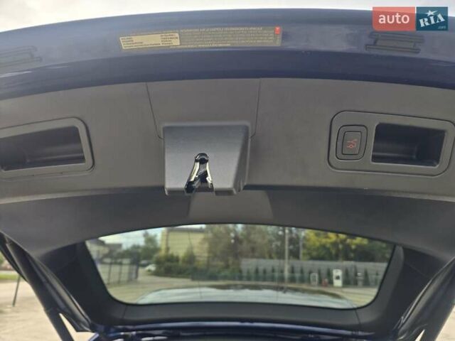 Синий Тесла Модель С, объемом двигателя 0 л и пробегом 217 тыс. км за 17999 $, фото 14 на Automoto.ua