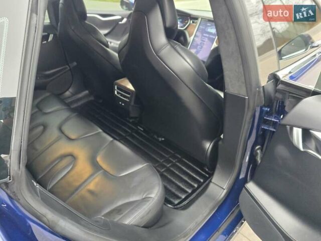 Синий Тесла Модель С, объемом двигателя 0 л и пробегом 220 тыс. км за 16000 $, фото 11 на Automoto.ua