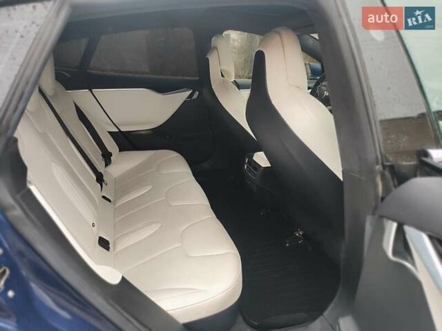 Синий Тесла Модель С, объемом двигателя 0 л и пробегом 122 тыс. км за 17750 $, фото 7 на Automoto.ua
