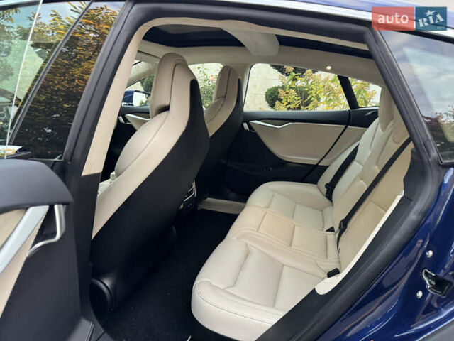 Синій Тесла Модель С, об'ємом двигуна 0 л та пробігом 120 тис. км за 21500 $, фото 4 на Automoto.ua