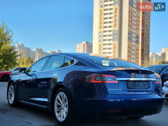 Синий Тесла Модель С, объемом двигателя 0 л и пробегом 159 тыс. км за 17900 $, фото 4 на Automoto.ua