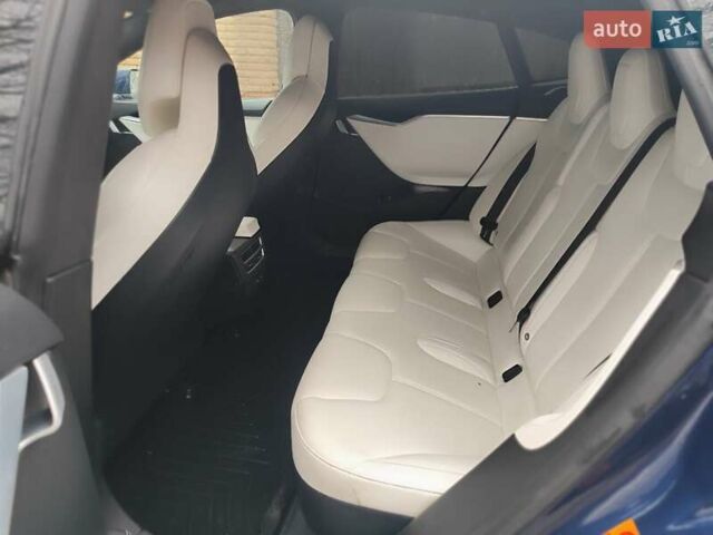 Синий Тесла Модель С, объемом двигателя 0 л и пробегом 122 тыс. км за 17750 $, фото 11 на Automoto.ua