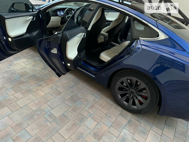 Синий Тесла Модель С, объемом двигателя 0 л и пробегом 125 тыс. км за 29999 $, фото 30 на Automoto.ua