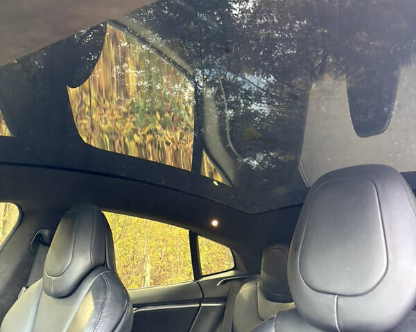 Синій Тесла Модель С, об'ємом двигуна 0 л та пробігом 160 тис. км за 18000 $, фото 10 на Automoto.ua