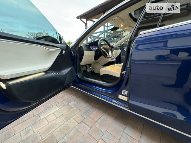 Синий Тесла Модель С, объемом двигателя 0 л и пробегом 125 тыс. км за 29999 $, фото 19 на Automoto.ua