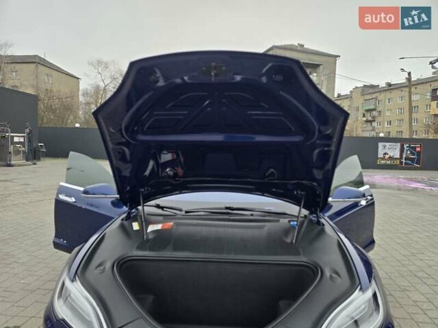 Синий Тесла Модель С, объемом двигателя 0 л и пробегом 220 тыс. км за 16000 $, фото 10 на Automoto.ua