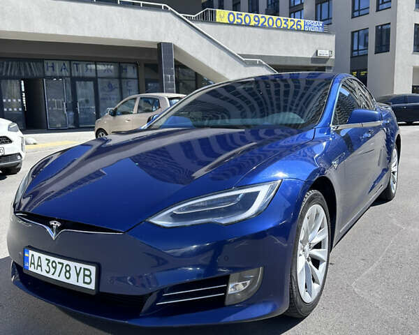 Синий Тесла Модель С, объемом двигателя 0 л и пробегом 229 тыс. км за 15990 $, фото 1 на Automoto.ua