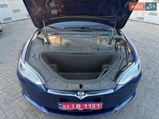 Синий Тесла Модель С, объемом двигателя 0 л и пробегом 185 тыс. км за 13400 $, фото 10 на Automoto.ua