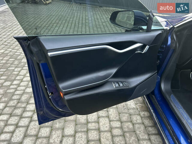 Синій Тесла Модель С, об'ємом двигуна 0 л та пробігом 132 тис. км за 16700 $, фото 13 на Automoto.ua
