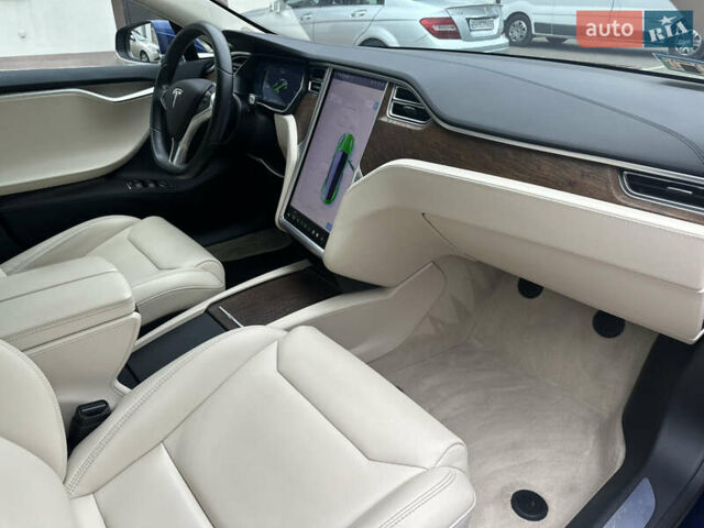Синий Тесла Модель С, объемом двигателя 0 л и пробегом 120 тыс. км за 22800 $, фото 13 на Automoto.ua