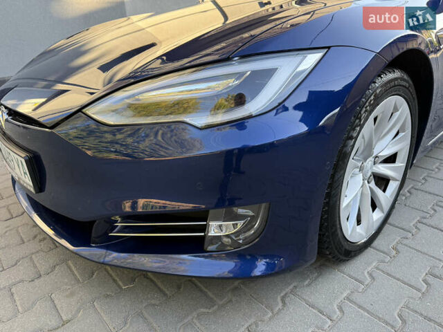 Синий Тесла Модель С, объемом двигателя 0 л и пробегом 75 тыс. км за 21900 $, фото 10 на Automoto.ua
