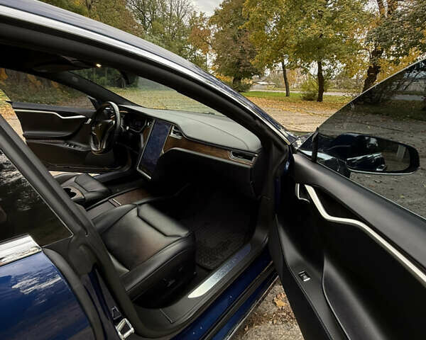 Тесла Модель С 2017 в Снятине на Automoto.ua Синий Тесла Модель С, объемом двигателя 0 л и пробегом 123 тыс. км за 21800 $, фото 12 на Automoto.ua