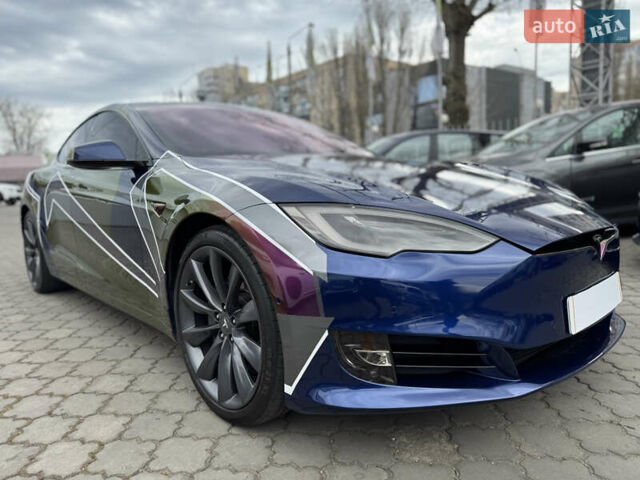 Синий Тесла Модель С, объемом двигателя 0 л и пробегом 188 тыс. км за 22000 $, фото 1 на Automoto.ua