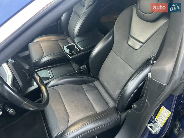 Синій Тесла Модель С, об'ємом двигуна 0 л та пробігом 132 тис. км за 16700 $, фото 12 на Automoto.ua
