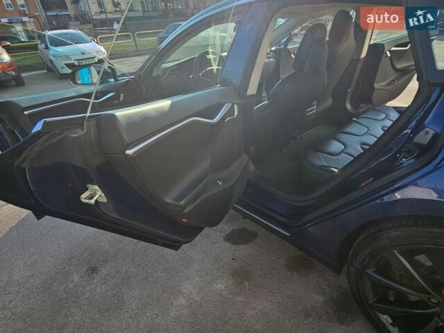 Синій Тесла Модель С, об'ємом двигуна 0 л та пробігом 99 тис. км за 23000 $, фото 17 на Automoto.ua