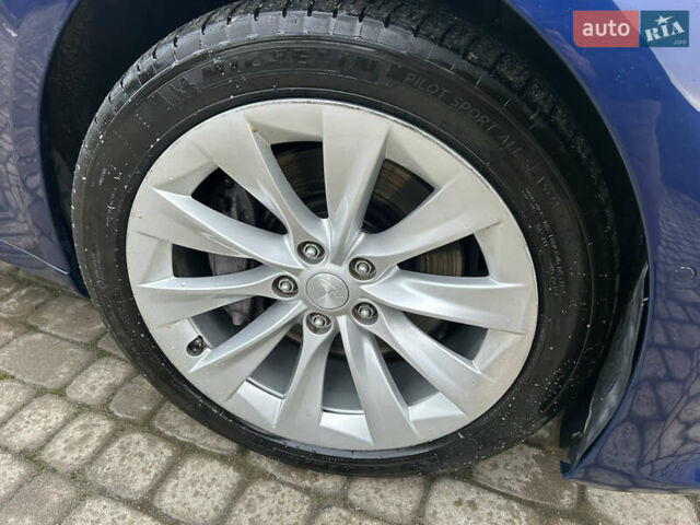 Синій Тесла Модель С, об'ємом двигуна 0 л та пробігом 132 тис. км за 16700 $, фото 9 на Automoto.ua