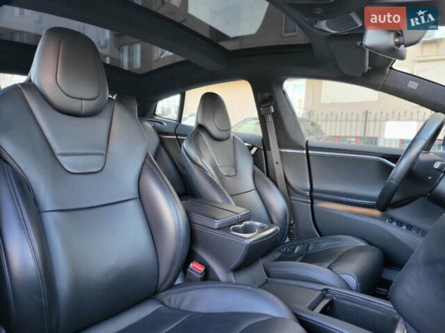 Синий Тесла Модель С, объемом двигателя 0 л и пробегом 159 тыс. км за 17900 $, фото 11 на Automoto.ua