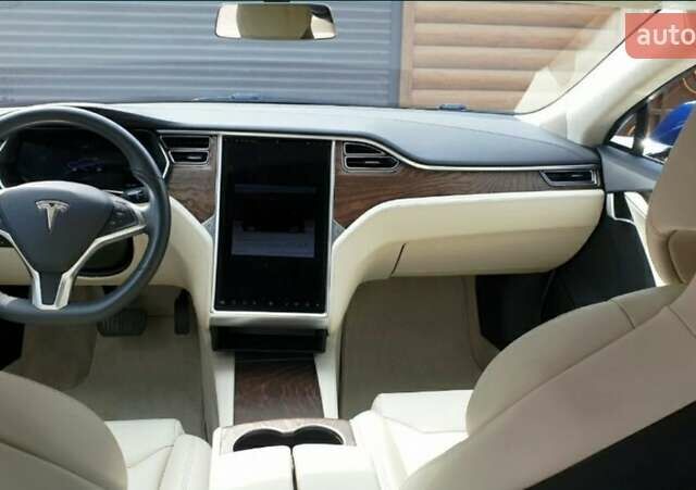 Синий Тесла Модель С, объемом двигателя 0 л и пробегом 9 тыс. км за 46999 $, фото 12 на Automoto.ua