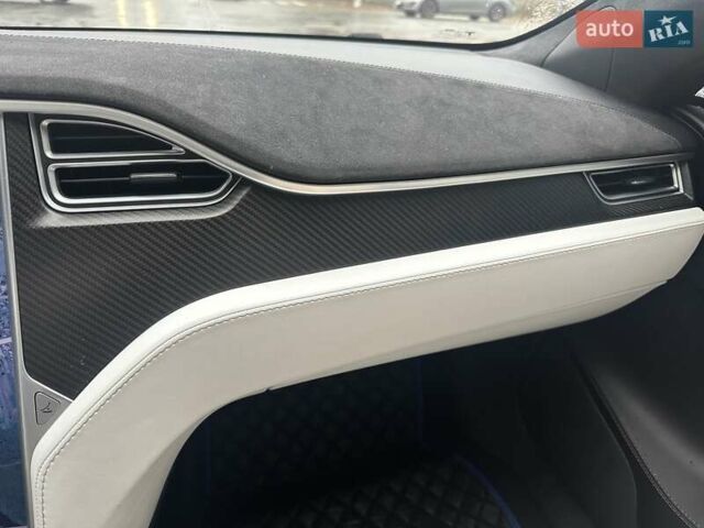 Синій Тесла Модель С, об'ємом двигуна 0 л та пробігом 123 тис. км за 22500 $, фото 4 на Automoto.ua