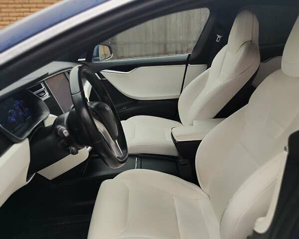 Синий Тесла Модель С, объемом двигателя 0 л и пробегом 122 тыс. км за 17750 $, фото 6 на Automoto.ua