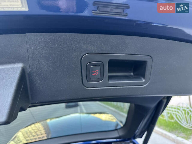 Синій Тесла Модель С, об'ємом двигуна 0 л та пробігом 147 тис. км за 23333 $, фото 9 на Automoto.ua