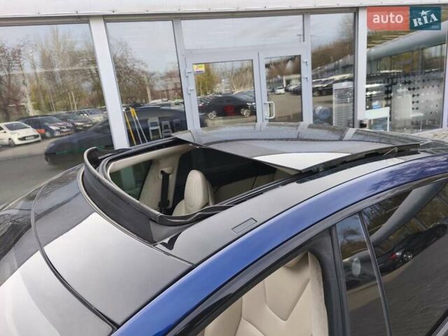 Синій Тесла Модель С, об'ємом двигуна 0 л та пробігом 126 тис. км за 18900 $, фото 17 на Automoto.ua