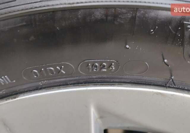 Синий Тесла Модель С, объемом двигателя 0 л и пробегом 183 тыс. км за 20900 $, фото 11 на Automoto.ua