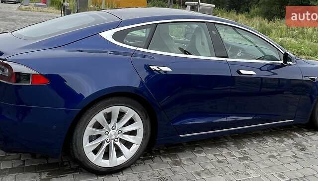 Синій Тесла Модель С, об'ємом двигуна 0 л та пробігом 49 тис. км за 42000 $, фото 41 на Automoto.ua