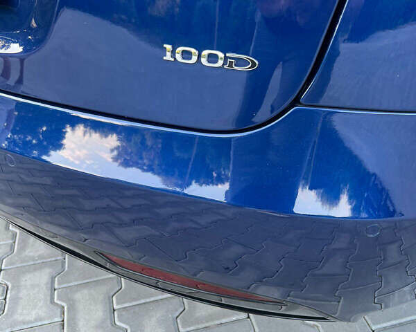 Синій Тесла Модель С, об'ємом двигуна 0 л та пробігом 206 тис. км за 24522 $, фото 10 на Automoto.ua