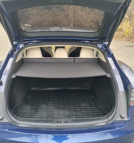 Синий Тесла Модель С, объемом двигателя 0 л и пробегом 183 тыс. км за 20900 $, фото 9 на Automoto.ua