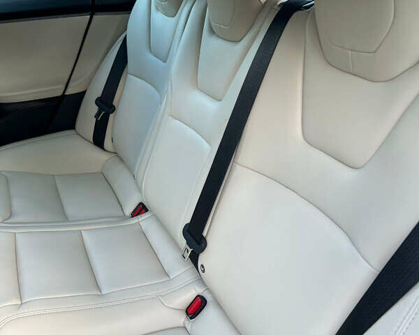 Синий Тесла Модель С, объемом двигателя 0 л и пробегом 206 тыс. км за 24528 $, фото 22 на Automoto.ua