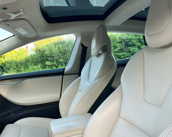 Синій Тесла Модель С, об'ємом двигуна 0 л та пробігом 206 тис. км за 24522 $, фото 28 на Automoto.ua