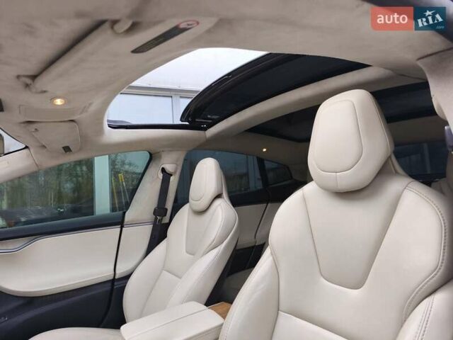 Синій Тесла Модель С, об'ємом двигуна 0 л та пробігом 126 тис. км за 18900 $, фото 16 на Automoto.ua