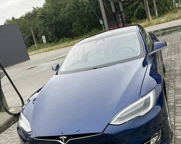 Синій Тесла Модель С, об'ємом двигуна 0 л та пробігом 41 тис. км за 42000 $, фото 4 на Automoto.ua