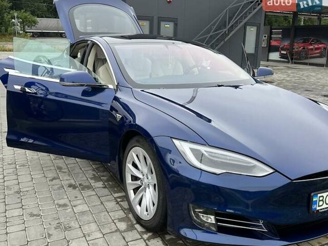 Синій Тесла Модель С, об'ємом двигуна 0 л та пробігом 49 тис. км за 42000 $, фото 35 на Automoto.ua