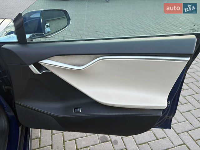 Синий Тесла Модель С, объемом двигателя 0 л и пробегом 110 тыс. км за 19300 $, фото 21 на Automoto.ua