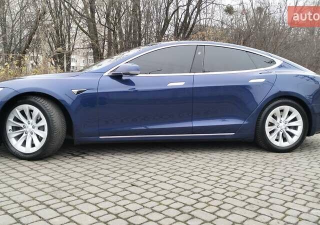 Синий Тесла Модель С, объемом двигателя 0 л и пробегом 183 тыс. км за 20900 $, фото 6 на Automoto.ua