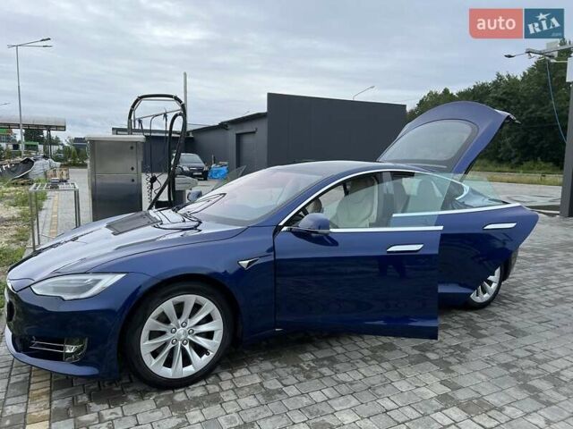 Синій Тесла Модель С, об'ємом двигуна 0 л та пробігом 49 тис. км за 42000 $, фото 30 на Automoto.ua