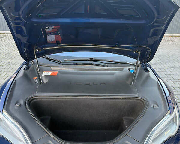 Синий Тесла Модель С, объемом двигателя 0 л и пробегом 110 тыс. км за 17999 $, фото 11 на Automoto.ua