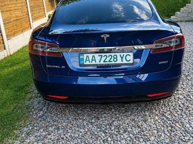 Синий Тесла Модель С, объемом двигателя 0 л и пробегом 63 тыс. км за 26000 $, фото 2 на Automoto.ua