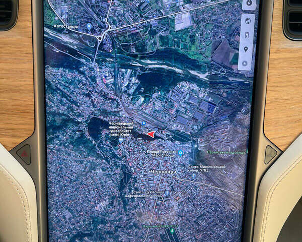 Синій Тесла Модель С, об'ємом двигуна 0 л та пробігом 206 тис. км за 24522 $, фото 37 на Automoto.ua