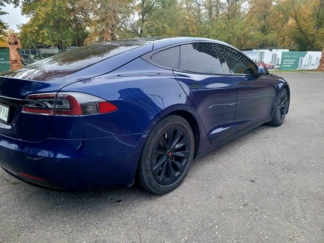 Синій Тесла Модель С, об'ємом двигуна 0 л та пробігом 110 тис. км за 19000 $, фото 5 на Automoto.ua