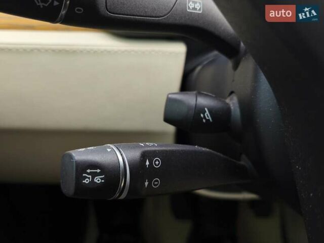 Синій Тесла Модель С, об'ємом двигуна 0 л та пробігом 126 тис. км за 18900 $, фото 26 на Automoto.ua