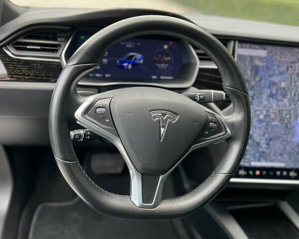 Тесла Модель С 2018 у Івано-Франківську на Automoto.ua Синій Тесла Модель С, об'ємом двигуна 0 л та пробігом 120 тис. км за 20500 $, фото 18 на Automoto.ua