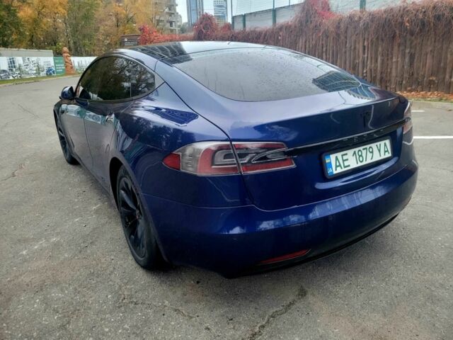 Синій Тесла Модель С, об'ємом двигуна 0 л та пробігом 110 тис. км за 19000 $, фото 3 на Automoto.ua