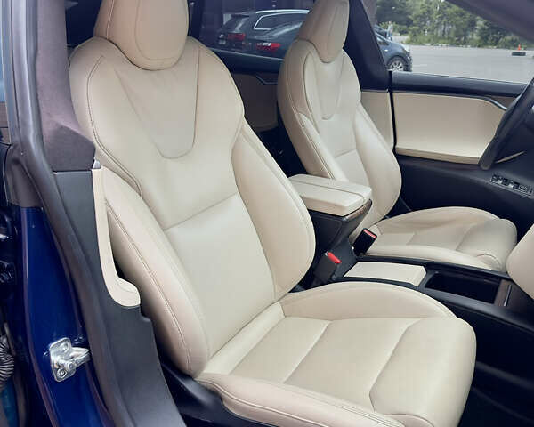 Синій Тесла Модель С, об'ємом двигуна 0 л та пробігом 58 тис. км за 28000 $, фото 10 на Automoto.ua