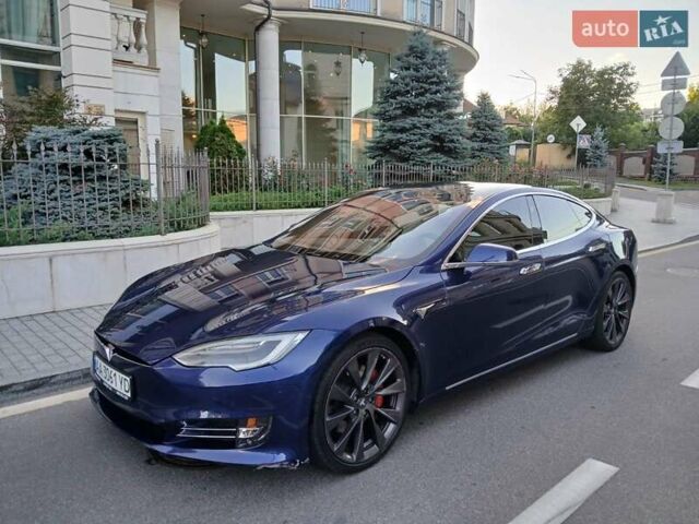 Синий Тесла Модель С, объемом двигателя 0 л и пробегом 54 тыс. км за 32000 $, фото 2 на Automoto.ua