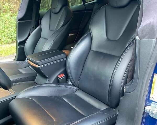 Синій Тесла Модель С, об'ємом двигуна 0 л та пробігом 245 тис. км за 27400 $, фото 24 на Automoto.ua