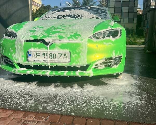 Синий Тесла Модель С, объемом двигателя 0 л и пробегом 35 тыс. км за 26500 $, фото 1 на Automoto.ua